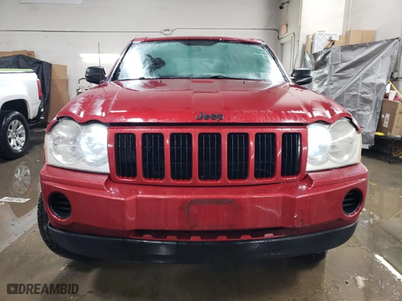 2005 Jeep Grand Cherokee Laredo with VIN 1J8GR48KX5C539564, listed as a Copart auction lot 80575804 with 215,901 mi miles and Salvage Title. Bid and sale history available at carsss.com. Image 5.