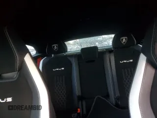 2023 Lamborghini Urus Performante z VIN ZPBUC3ZL1PLA27460, wystawiony jako Copart lot #83781864 z przebiegiem 9091 mil mil oraz Szkody całkowita. Historia ofert i sprzedaży dostępna na DreamBid. Obrazek 10.