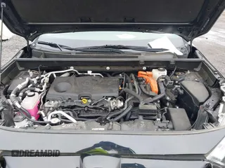 2022 Toyota RAV4 SE z VIN JTMAB3FV7ND090427, wystawiony jako IAAI lot #42307900 z przebiegiem 27 285 mil mil oraz . Historia ofert i sprzedaży dostępna na DreamBid. Obrazek 10.