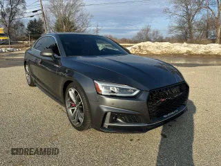 2018 Audi S5 Prestige z VIN WAUR4AF52JA001793, wystawiony jako Copart lot #48086355 z przebiegiem 144 113 mil mil oraz Czysty tytuł • Clean title. Historia ofert i sprzedaży dostępna na DreamBid. Obrazek 1.