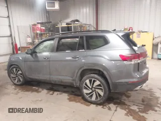 2024 Volkswagen Atlas SE with VIN 1V2KR2CA4RC559169, listed as a IAAI auction lot 41572821 with 25,998 mi miles and . Bid and sale history available at DreamBid. Image 15.