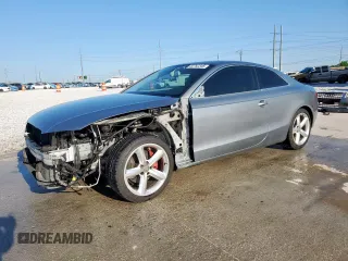 2008 Audi A5 z VIN WAUDK78T08A039712, wystawiony jako Copart lot #52782345 z przebiegiem 154 015 mil mil oraz Czysty tytuł • Clean title. Historia ofert i sprzedaży dostępna na DreamBid. Obrazek 1.