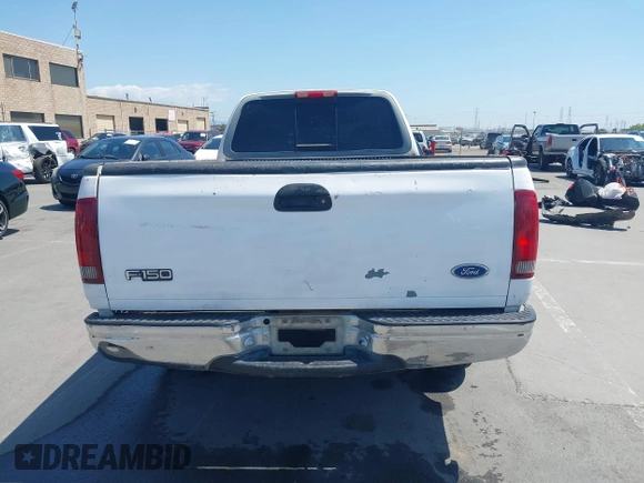 1997 Ford F-150 z VIN 1FTDF1724VKD07857, wystawiony jako IAAI lot #42164897 z przebiegiem 125 745 mil mil oraz . Historia ofert i sprzedaży dostępna na DreamBid. Obrazek 16.