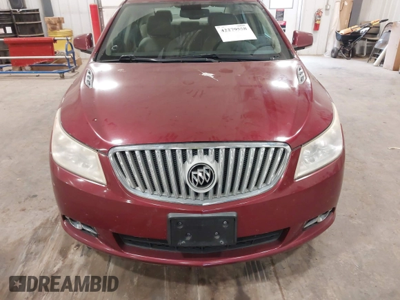 2011 Buick LaCrosse CXL z VIN 1G4GC5EC8BF229706, wystawiony jako IAAI lot #42279558 z przebiegiem 186 253 mil mil oraz . Historia ofert i sprzedaży dostępna na DreamBid. Obrazek 6.