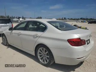 2015 BMW 5 Series 535i with VIN WBA5B1C55FG127076, listed as a Copart auction lot 49271335 with 97,700 mi miles and Clean Title. Bid and sale history available at carsss.com. Image 2.