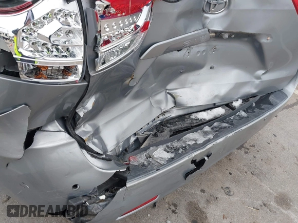 2011 Toyota Sienna XLE AAS with VIN 5TDYK3DC5BS150527, listed as a IAAI auction lot 41143189 with 147,551 mi miles and . Bid and sale history available at DreamBid. Image 17.