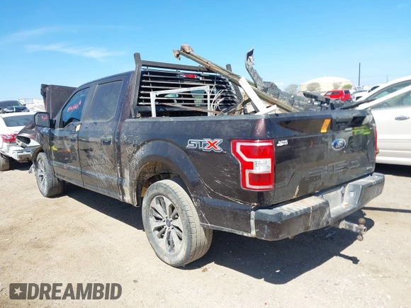 2019 Ford F-150 XL z VIN 1FTEW1CP2KFA14047, wystawiony jako IAAI lot #41777797 z przebiegiem 139 533 mil mil oraz . Historia ofert i sprzedaży dostępna na DreamBid. Obrazek 3.