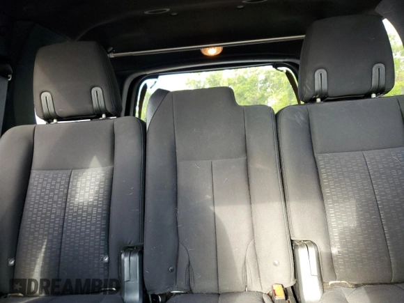 2015 Ford Expedition XLT z VIN 1FMJU1HT1FEF19045, wystawiony jako Copart lot #53146575 z przebiegiem 170 896 mil mil oraz Szkoda całkowita • Salvage title. Historia ofert i sprzedaży dostępna na DreamBid. Obrazek 10.