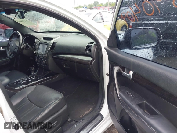 2014 Kia Sorento SX Limited with VIN 5XYKW4A75EG444230, listed as a IAAI auction lot 42540409 with 134,339 mi miles and . Bid and sale history available at DreamBid. Image 5.