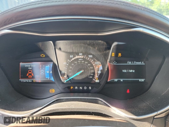 2017 Ford Fusion Titanium z VIN 3FA6P0D96HR251752, wystawiony jako Copart lot #61568705 z przebiegiem 173 479 mil mil oraz Nie do naprawy • Non repairable. Historia ofert i sprzedaży dostępna na DreamBid. Obrazek 9.