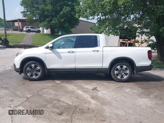 2018 Honda Ridgeline RTL-E z VIN 5FPYK3F72JB007125, wystawiony jako IAAI lot #42032247 z przebiegiem 89 558 mil mil oraz . Historia ofert i sprzedaży dostępna na DreamBid. Obrazek 14.
