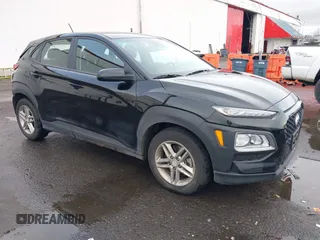 2020 Hyundai Kona SE with VIN KM8K1CAA4LU586144, listed as a IAAI auction lot 41158718 with 19,951 mi miles. Bid and sale history available at carsss.com. Image 1.