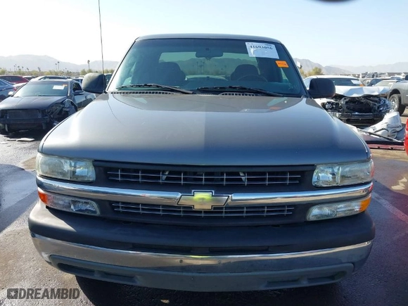 2001 Chevrolet Silverado 1500 LS with VIN 2GCEC19V411309090, listed as a IAAI auction lot 41693056 with 174,262 mi miles. Bid and sale history available at carsss.com. Image 12.