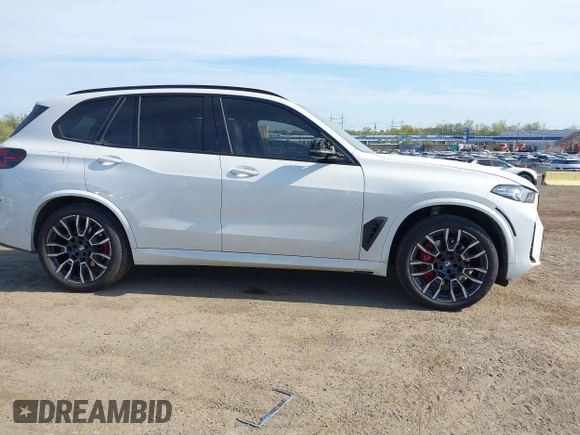 2024 BMW X5 xDrive40i z VIN 5UX23EU00R9S22536, wystawiony jako IAAI lot #42093624 z przebiegiem 48 802 mil mil oraz . Historia ofert i sprzedaży dostępna na DreamBid. Obrazek 13.