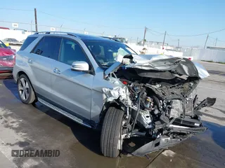 2019 Mercedes-Benz GLE 400 with VIN 4JGDA5GB9KB213261, listed as a IAAI auction lot 41947362 with 60,068 mi miles and . Bid and sale history available at DreamBid. Image 1.