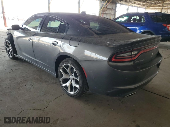 2015 Dodge Charger RT with VIN 2C3CDXCT4FH738795, listed as a Copart auction lot 53679865 with 186,380 mi miles and Salvage Title. Bid and sale history available at DreamBid. Image 2.