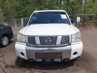 2004 Nissan Titan LE with VIN 1N6AA07B34N515783, listed as a IAAI auction lot 42109749 with 228,326 mi miles and . Bid and sale history available at carsss.com. Image 12.
