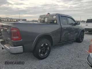 2020 Ram 1500 Laramie with VIN 1C6SRFDTXLN280059, listed as a Copart auction lot 89138865 with 99,114 mi miles and Salvage Title. Bid and sale history available at carsss.com. Image 3.