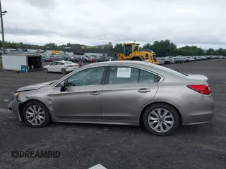2016 Subaru Legacy Premium с VIN 4S3BNAC65G3032113, выставлен на аукционе IAAI как лот 42673362 с пробегом 179 546 миль миль и . История ставок и продаж доступна на DreamBid. Изображение 13.