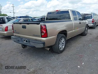 2004 Chevrolet Silverado 1500 LS with VIN 2GCEC19T141134218, listed as a IAAI auction lot 42074604 with 229,100 mi miles and . Bid and sale history available at DreamBid. Image 4.