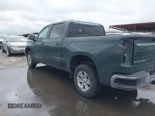2025 Chevrolet Silverado 1500 LT with VIN 3GCPACED0SG202408, listed as a IAAI auction lot 41910217 with 5,070 mi miles and . Bid and sale history available at DreamBid. Image 3.