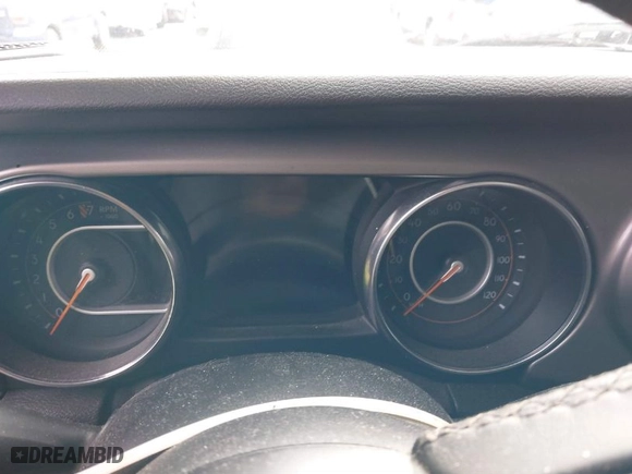2019 Jeep Wrangler Unlimited Sport with VIN 1C4HJXDG9KW603805, listed as a IAAI auction lot 41460907 with 1 mi miles. Bid and sale history available at carsss.com. Image 7.