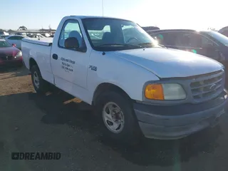 2004 Ford F-150 XL с VIN 2FTRF17224CA93993, выставлен на аукционе IAAI как лот 41676653 с пробегом Не указан миль и . История ставок и продаж доступна на DreamBid. Изображение 1.