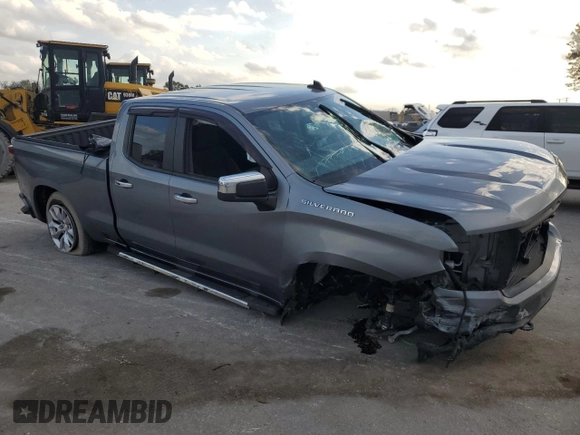 2020 Chevrolet Silverado 1500 Custom with VIN 1GCRWBEH5LZ228267, listed as a Copart auction lot 87380864 with 52,233 mi miles and Non Repairable. Bid and sale history available at carsss.com. Image 4.