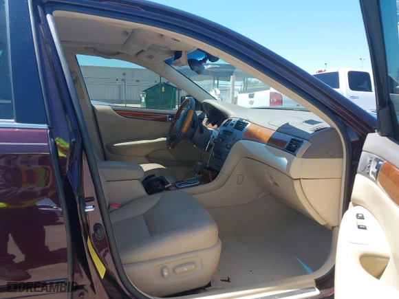 2006 Lexus ES 330 with VIN JTHBA30G065175122, listed as a IAAI auction lot 41962544 with 146,063 mi miles. Bid and sale history available at carsss.com. Image 5.