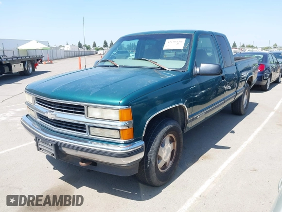 1997 Chevrolet Silverado 1500 with VIN 2GCEK19R0V1222296, listed as a IAAI auction lot 42195350 with 358,885 mi miles and . Bid and sale history available at DreamBid. Image 2.