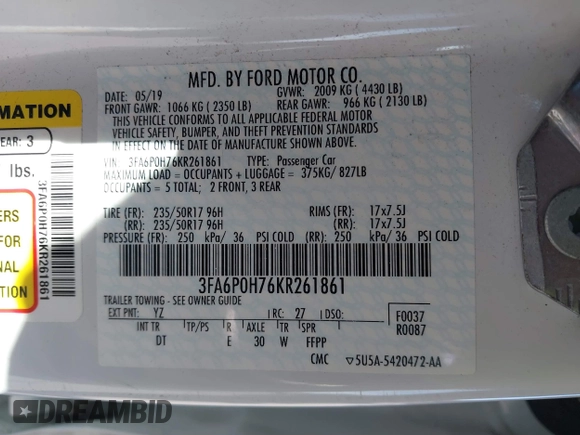 2019 Ford Fusion SE with VIN 3FA6P0H76KR261861, listed as a IAAI auction lot 41031650 with 132,040 mi miles. Bid and sale history available at carsss.com. Image 9.