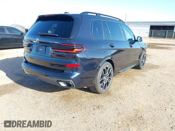 2024 BMW X7 xDrive40i with VIN 5UX23EM09R9S27315, listed as a IAAI auction lot 41978380 with 27,769 mi miles. Bid and sale history available at carsss.com. Image 4.