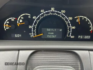 2002 Mercedes-Benz CL 500/600 with VIN WDBPJ75J22A030862, listed as a IAAI auction lot 41913411 with 152,267 mi miles and . Bid and sale history available at DreamBid. Image 7.