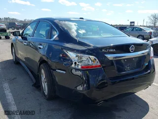 2013 Nissan Altima 2.5 SL with VIN 1N4AL3AP5DN503398, listed as a IAAI auction lot 41875760 with 47,684 mi miles. Bid and sale history available at carsss.com. Image 3.
