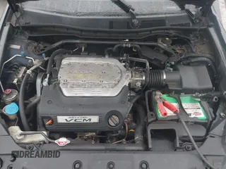 2011 Honda Accord EX-L with VIN 1HGCP3F8XBA021427, listed as a IAAI auction lot 42321029 with 268,136 mi miles and . Bid and sale history available at DreamBid. Image 10.