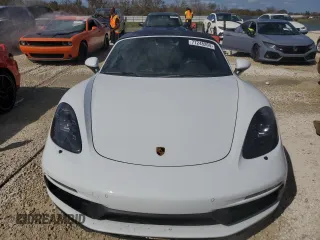 2022 Porsche 718 Boxster GTS 4.0 z VIN WP0CD2A85NS228315, wystawiony jako Copart lot #77248204 z przebiegiem Nie podano mil oraz Nie do naprawy. Historia ofert i sprzedaży dostępna na DreamBid. Obrazek 5.