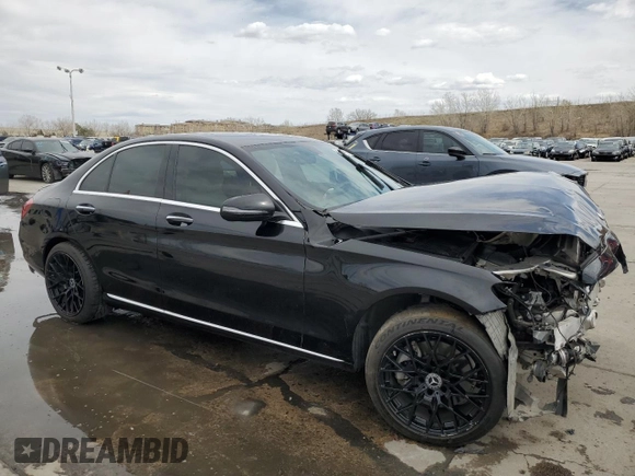 2018 Mercedes-Benz C 300 z VIN 55SWF4KB6JU260919, wystawiony jako Copart lot #52407265 z przebiegiem 67 613 mil mil oraz Szkoda całkowita • Salvage title. Historia ofert i sprzedaży dostępna na DreamBid. Obrazek 4.