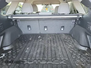 2023 Subaru Outback Premium z VIN 4S4BTADCXP3206327, wystawiony jako IAAI lot #42843886 z przebiegiem 74 594 mil mil oraz . Historia ofert i sprzedaży dostępna na DreamBid. Obrazek 18.