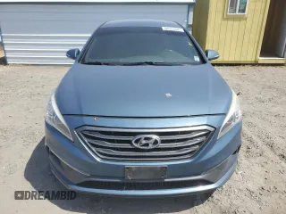 2015 Hyundai Sonata Sport z VIN 5NPE34AB4FH041375, wystawiony jako Copart lot #60552885 z przebiegiem 174 794 mil mil oraz Czysty tytuł • Clean title. Historia ofert i sprzedaży dostępna na DreamBid. Obrazek 5.