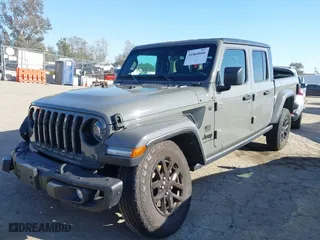 2023 Jeep Gladiator Freedom with VIN 1C6HJTAG9PL517097, listed as a IAAI auction lot 41860666 with 24,478 mi miles. Bid and sale history available at carsss.com. Image 17.