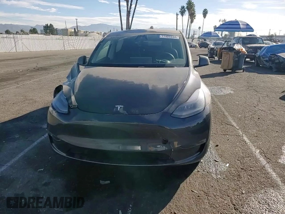 2024 Tesla Model Y Long Range с VIN 7SAYGDEE3RA236473, выставлен на аукционе Copart как лот 77409334 с пробегом 5 822 миль миль и Списание • Salvage title. История ставок и продаж доступна на DreamBid. Изображение 12.