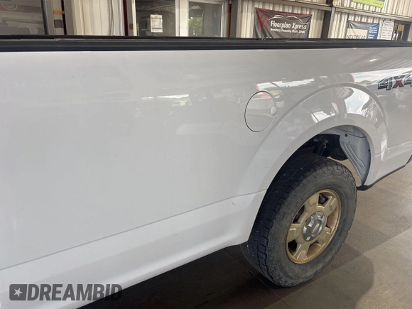 2019 Ford F-150 XL with VIN 1FTMF1EB1KKE10510, listed as a IAAI auction lot 42726982 with 98,336 mi miles and . Bid and sale history available at DreamBid. Image 5.