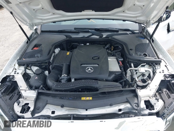 2018 Mercedes-Benz E 300 z VIN WDDZF4JBXJA448650, wystawiony jako IAAI lot #42343961 z przebiegiem 92 810 mil mil oraz . Historia ofert i sprzedaży dostępna na DreamBid. Obrazek 10.