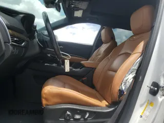 2020 Cadillac XT4 FWD Premium Luxury z VIN 1GYFZCR4XLF005029, wystawiony jako Copart lot #55274025 z przebiegiem 50 550 mil mil oraz Szkoda całkowita • Salvage title. Historia ofert i sprzedaży dostępna na DreamBid. Obrazek 7.