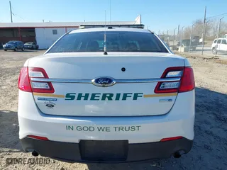 2017 Ford Police Interceptor Sedan with VIN 1FAHP2MK4HG127994, listed as a IAAI auction lot 41583366 with 135,839 mi miles. Bid and sale history available at carsss.com. Image 16.