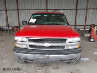 2002 Chevrolet Tahoe LT with VIN 1GNEC13Z52R148406, listed as a IAAI auction lot 41617948 with 190,502 mi miles. Bid and sale history available at carsss.com. Image 12.