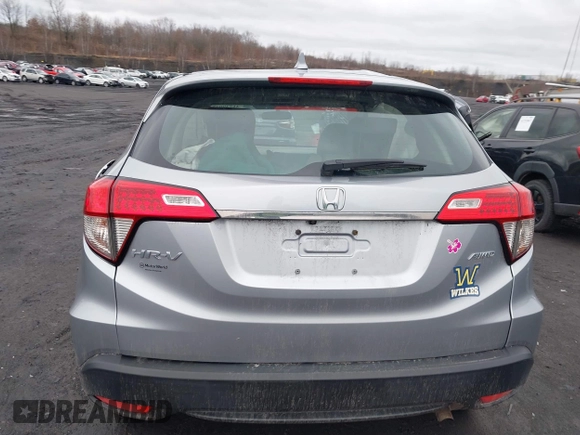 2021 Honda HR-V LX with VIN 3CZRU6H30MM705682, listed as a IAAI auction lot 41739047 with 38,739 mi miles. Bid and sale history available at carsss.com. Image 16.