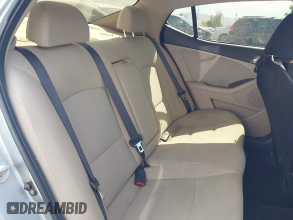 2016 Kia Optima z VIN KNAGM4AD3G5095126, wystawiony jako IAAI lot #42349226 z przebiegiem 81 101 mil mil oraz . Historia ofert i sprzedaży dostępna na DreamBid. Obrazek 8.