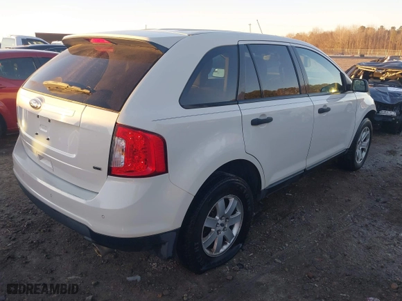 2013 Ford Edge SE with VIN 2FMDK4GCXDBA21036, listed as a IAAI auction lot 41224201 with 248,015 mi miles. Bid and sale history available at carsss.com. Image 4.
