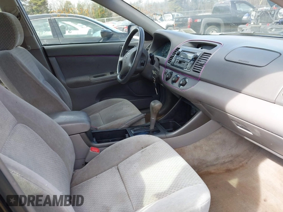 2004 Toyota Camry LE with VIN 4T1BE32K94U307994, listed as a IAAI auction lot 41847450 with 164,016 mi miles and . Bid and sale history available at carsss.com. Image 5.